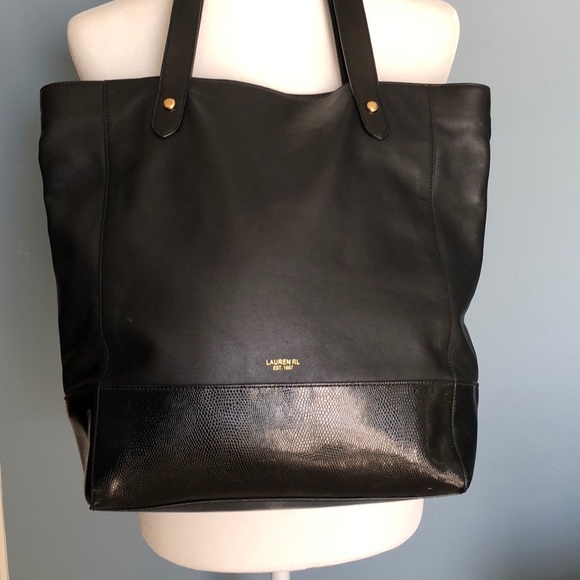 Ralph Lauren Handbags - Lauren Ralph Lauren Tote